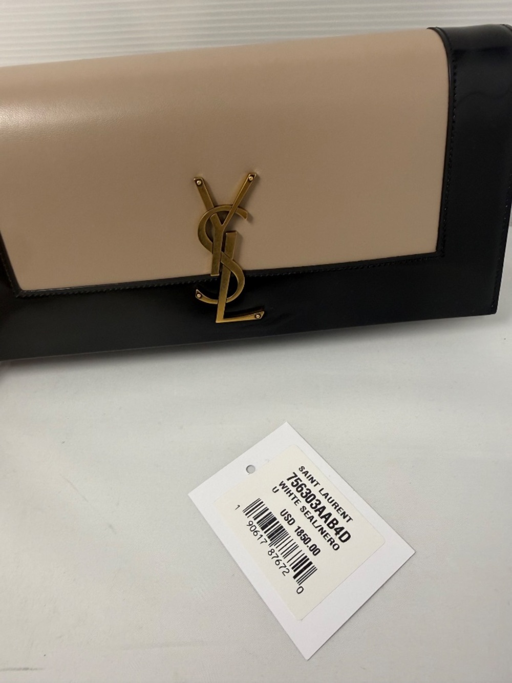 YSL CLUTCH - Picture 4 of 6